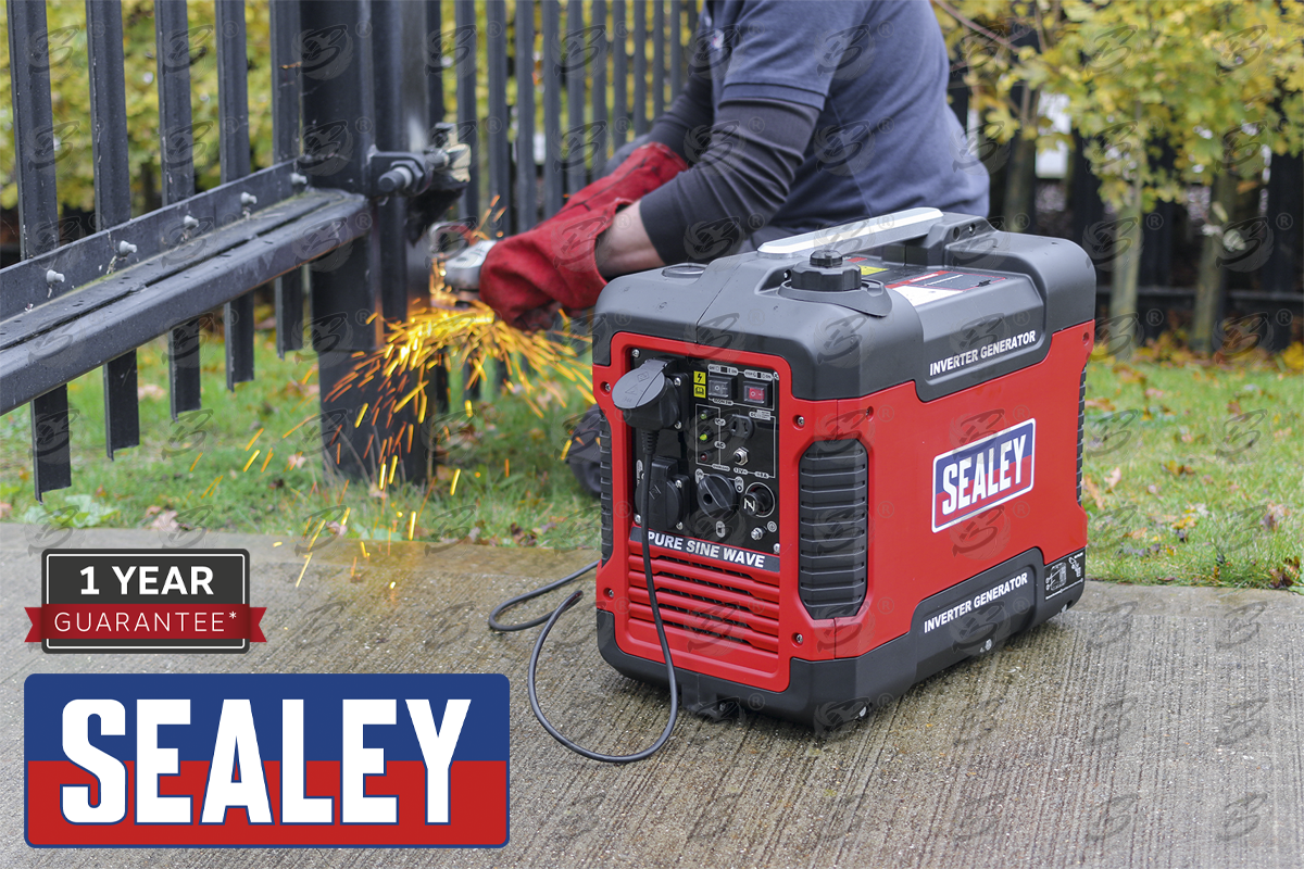 Sealey Inverter Generator 2000W 230V 4-Stroke Engine ( G2000I )