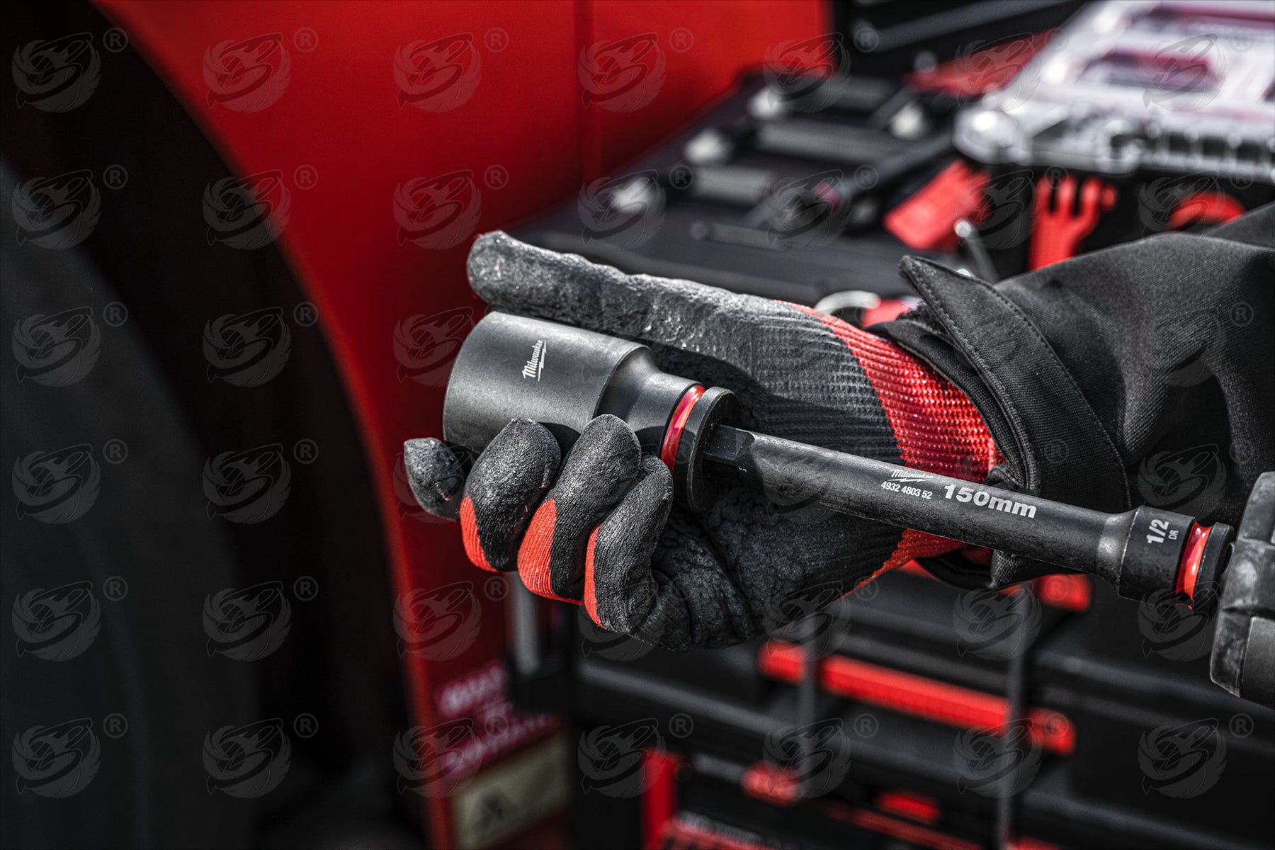 MILWAUKEE 11MM 1/2" DRIVE 6 POINT DEEP IMPACT SOCKET ( SINGLE )