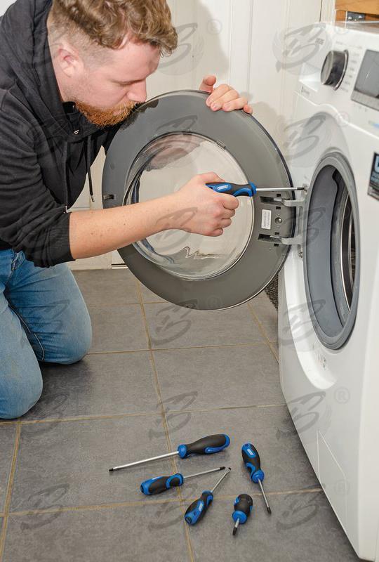 DRAPER 9PCS MAGNETIC SCREWDRIVER SET ( SLOTTED - PHILLIPS - POZIDRIVE )