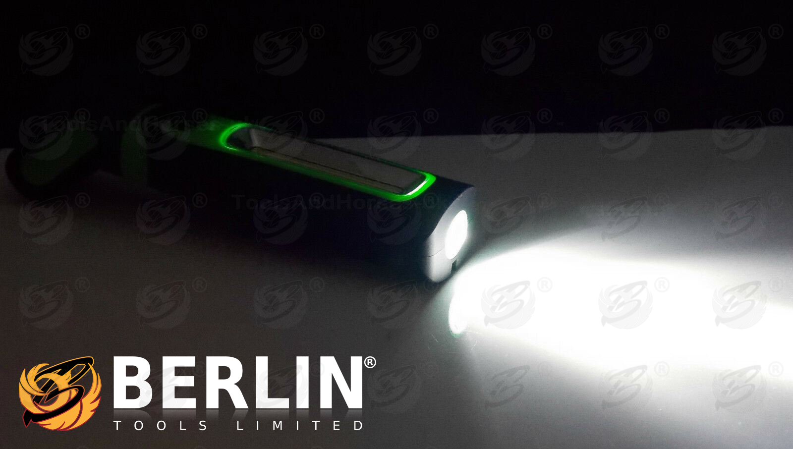 US Pro Rechargeable Li - Ion Cob Led Worklight 5390