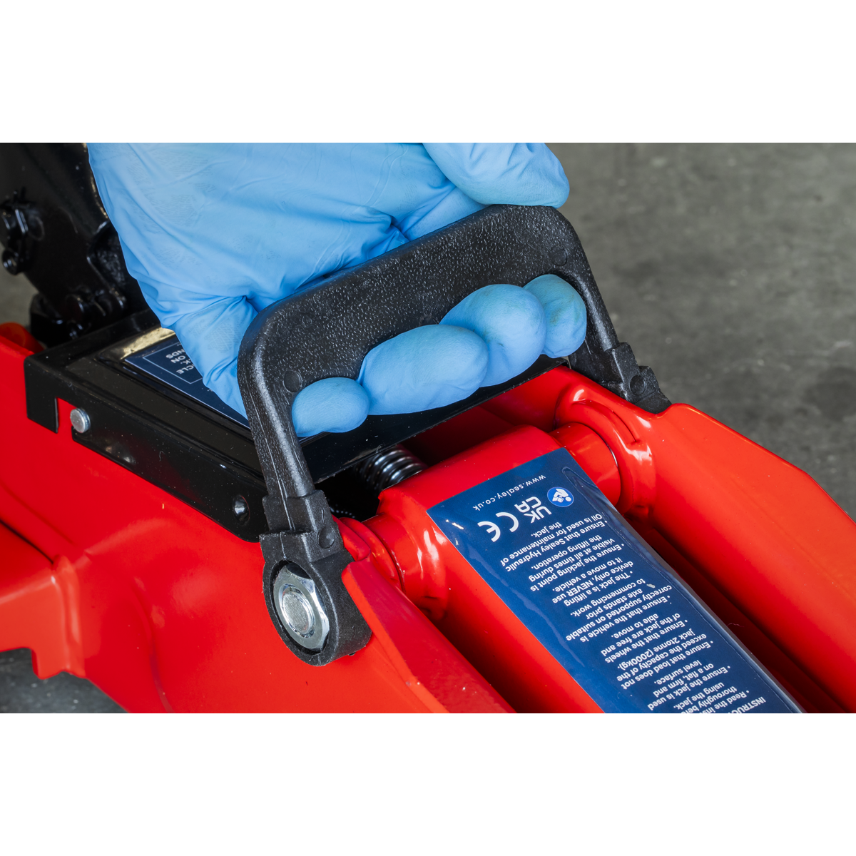 Sealey 1.5 Tonne Short Chasis Trolley Jack 1015CX