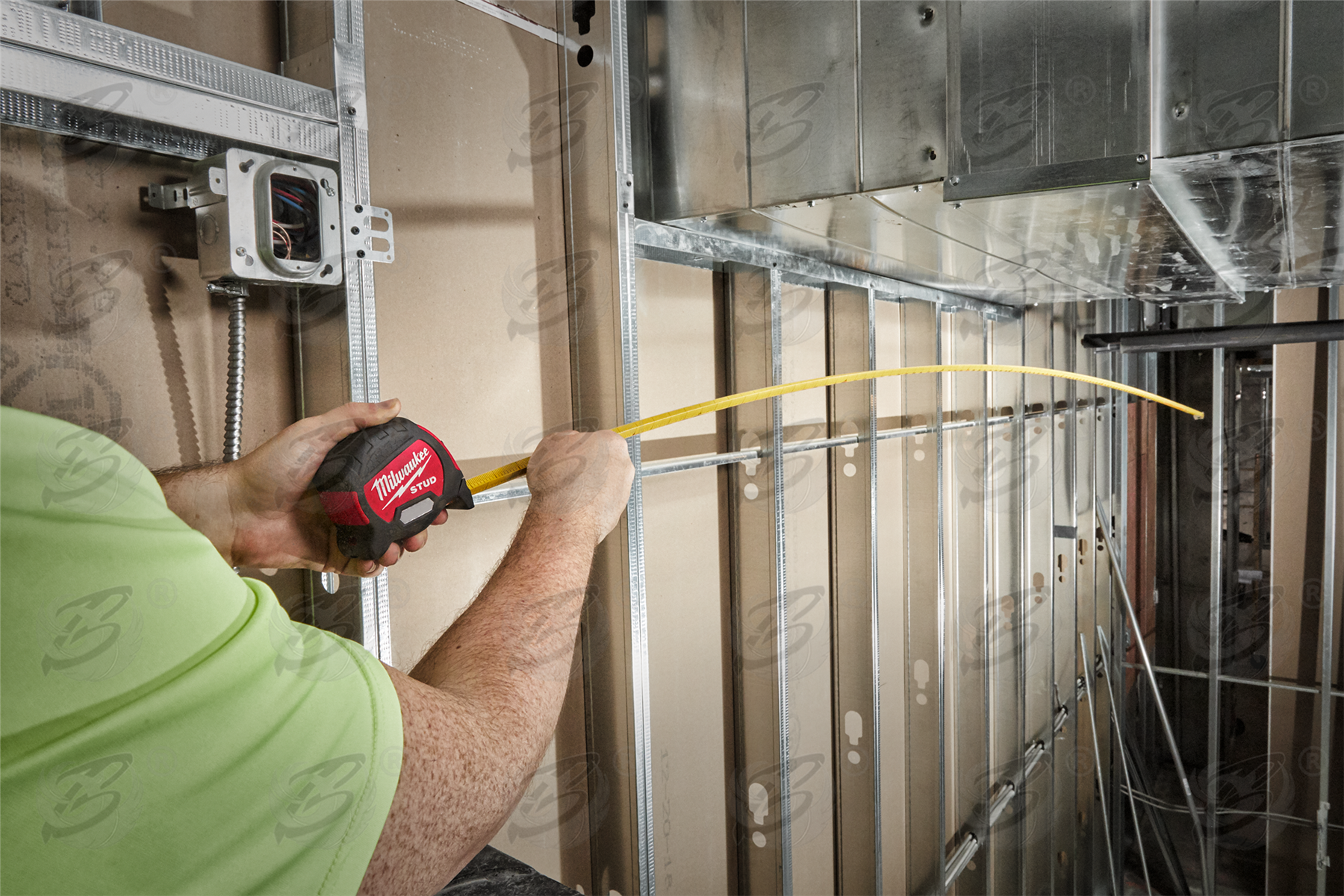 Milwaukee 8M ( 26 Foot ) Magentic Tip Stud Gen2 Nyon Blade Tape Measure ( 4932471629 )