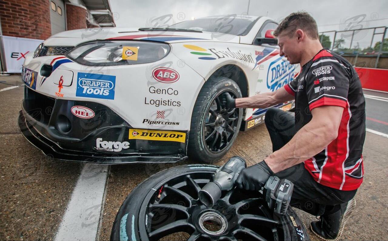 DRAPER 20V 1060NM 3/4" DRIVE CORDLESS IMPACT WRENCH BRUSHLESS x2 4AH LI-ION BATTERIES