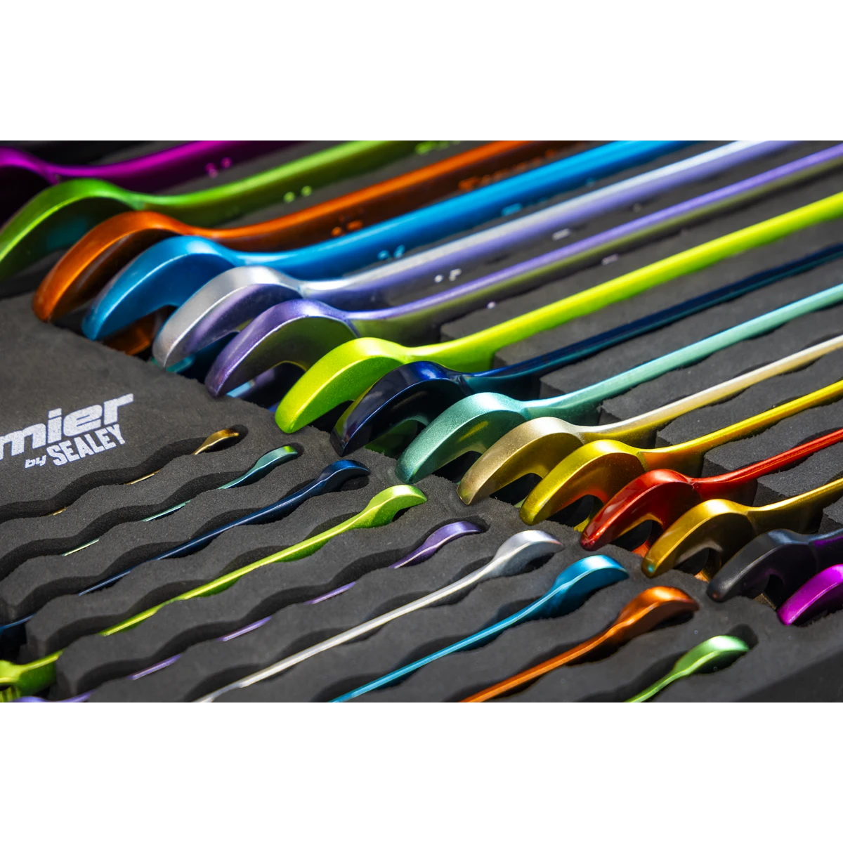 Sealey 25 Piece Multi Coloured Combination Spanners 6mm - 32mm In EVA Foam Storage Block With A Manufacturers LifeTime Guarantee AK63268