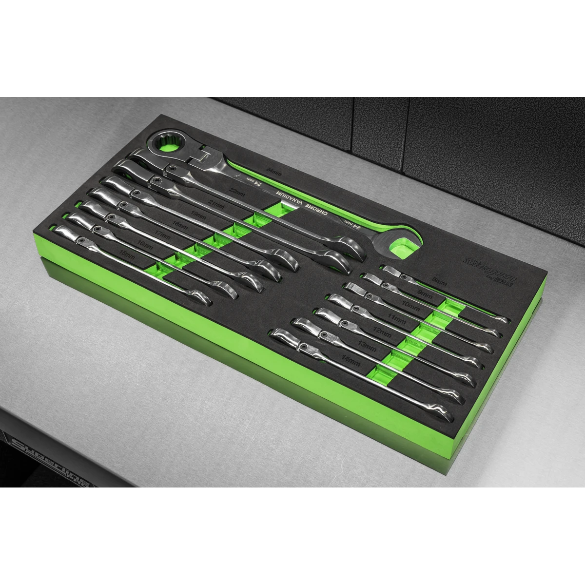 Siegen 15 Piece Combination Flexible Ratchet Spanners 8mm - 24mm In EVA Foam Storage Block With A Manufacturers LifeTime Guarantee S01329