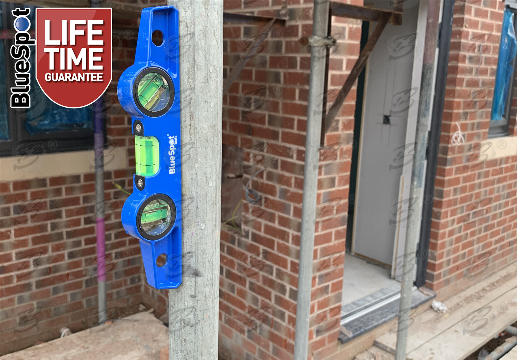 BlueSpot 10" ( 250mm ) Magnetic Scaffold Level ( 34206 )