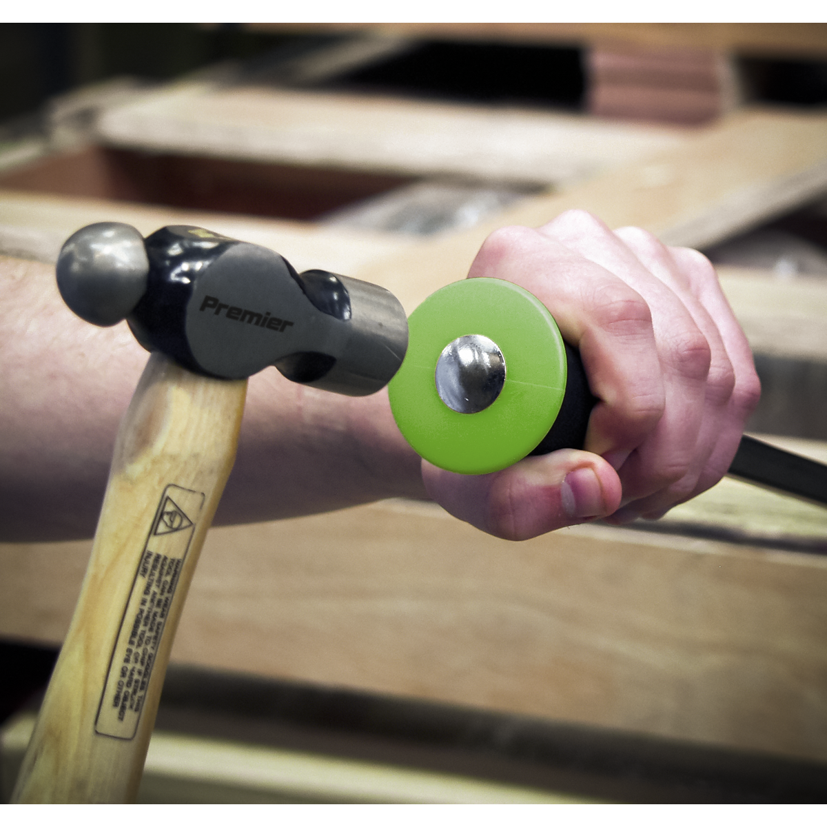 Siegen 4 Piece Pry Bar Set With Protective Guards S0557