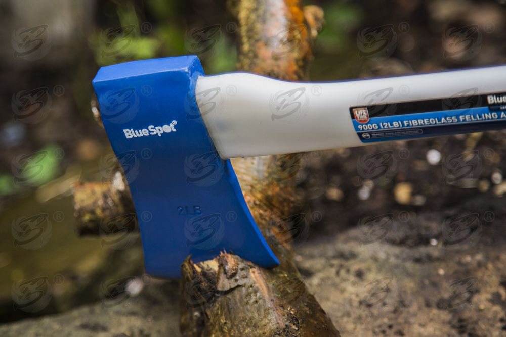 BlueSpot 0.9Kg ( 2Lb ) Fibreglass Felling Axe ( 26604 )
