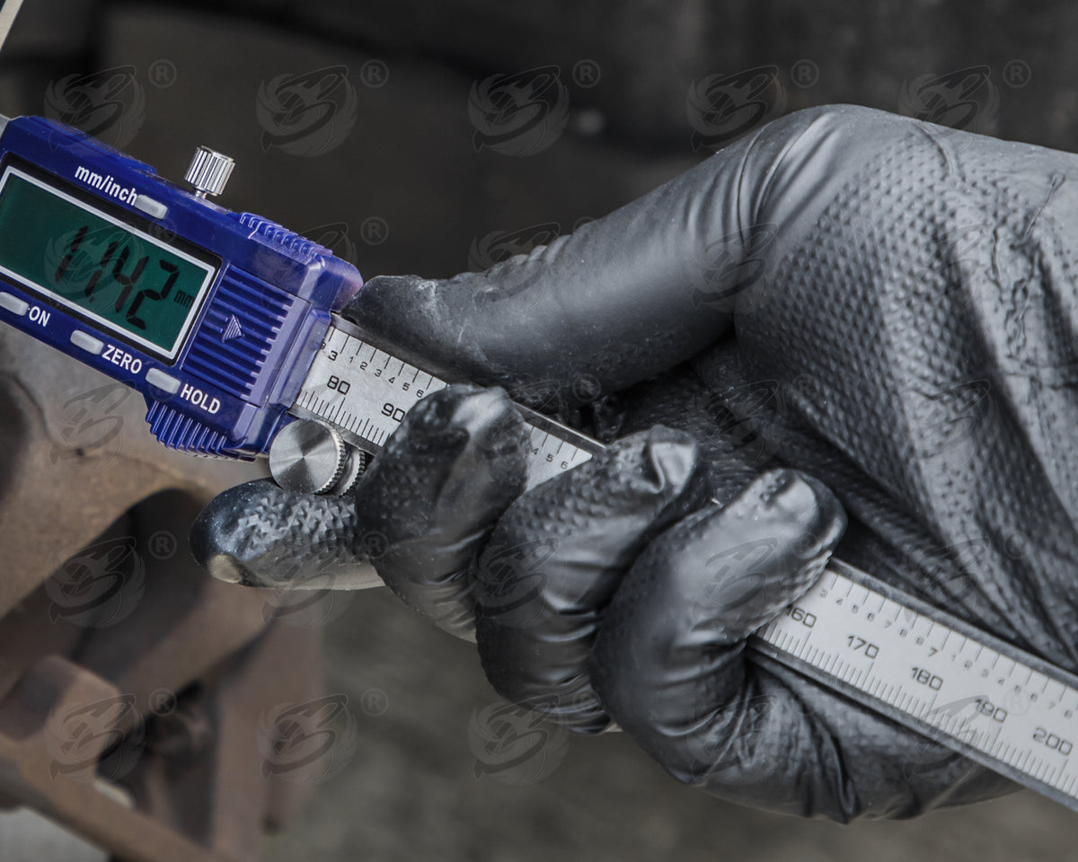 ROCKHOLD HEAVY DUTY BLACK 8 MIL NITRILE DIAMOND GRIP GLOVES ( X LARGE - 100 GLOVES )