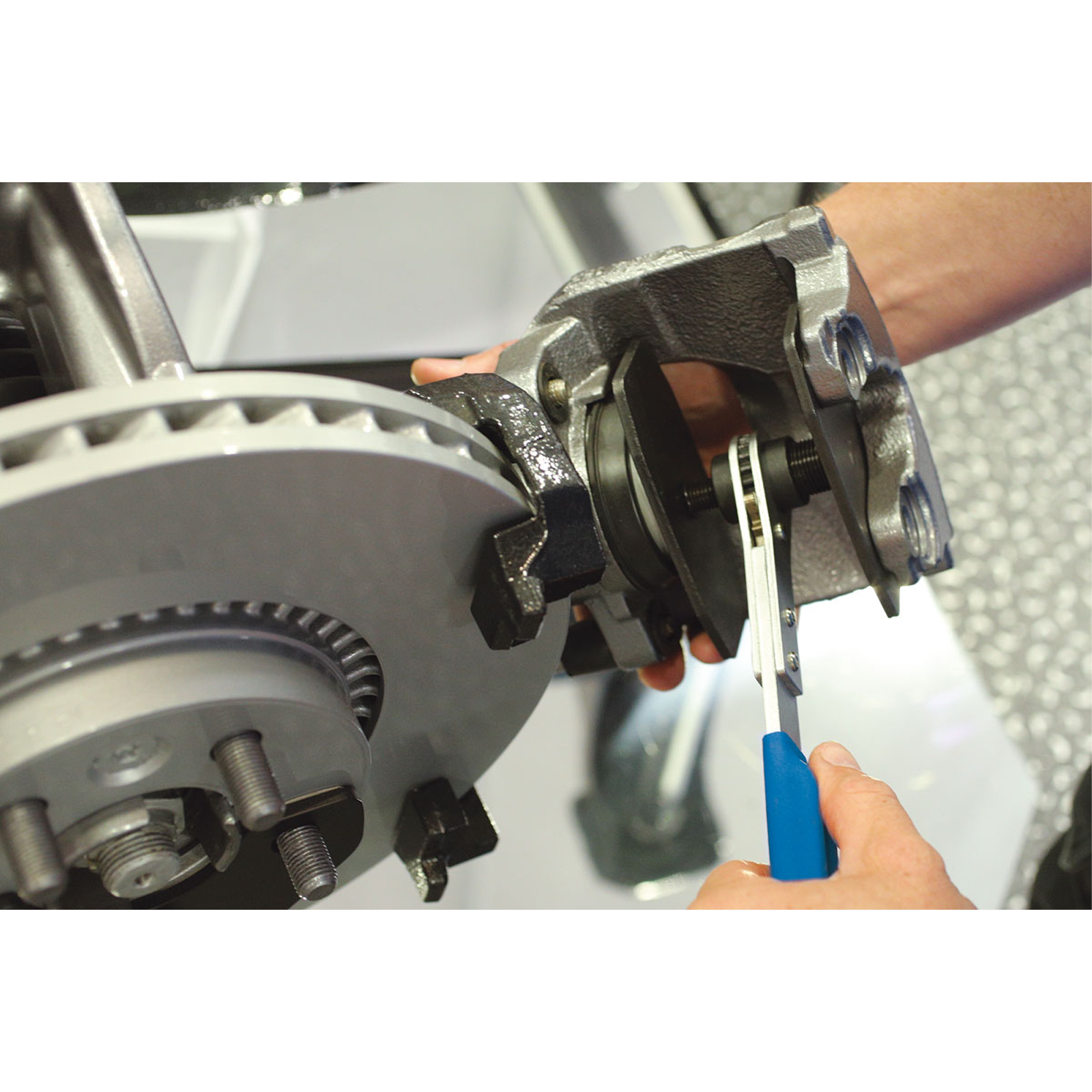 US PRO RATCHET BRAKE PISTON CALIPER SPREADER