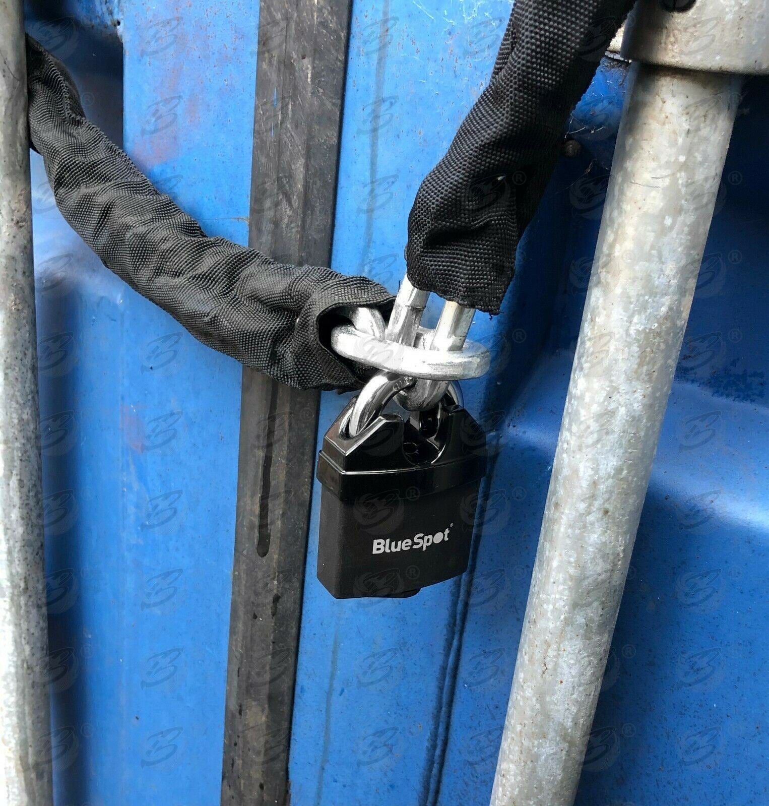 BLUESPOT 3FT LONG 10MM LINKS SECURITY CHAIN WITH 65MM HIGH SECURITY PADLOCK