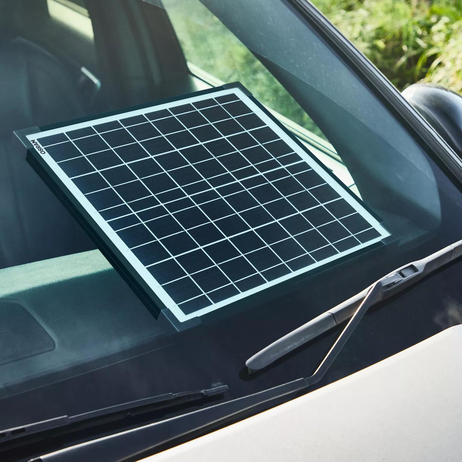 OSRAM 20W Solar Panel Battery Maintainer For 12V  OSP2000