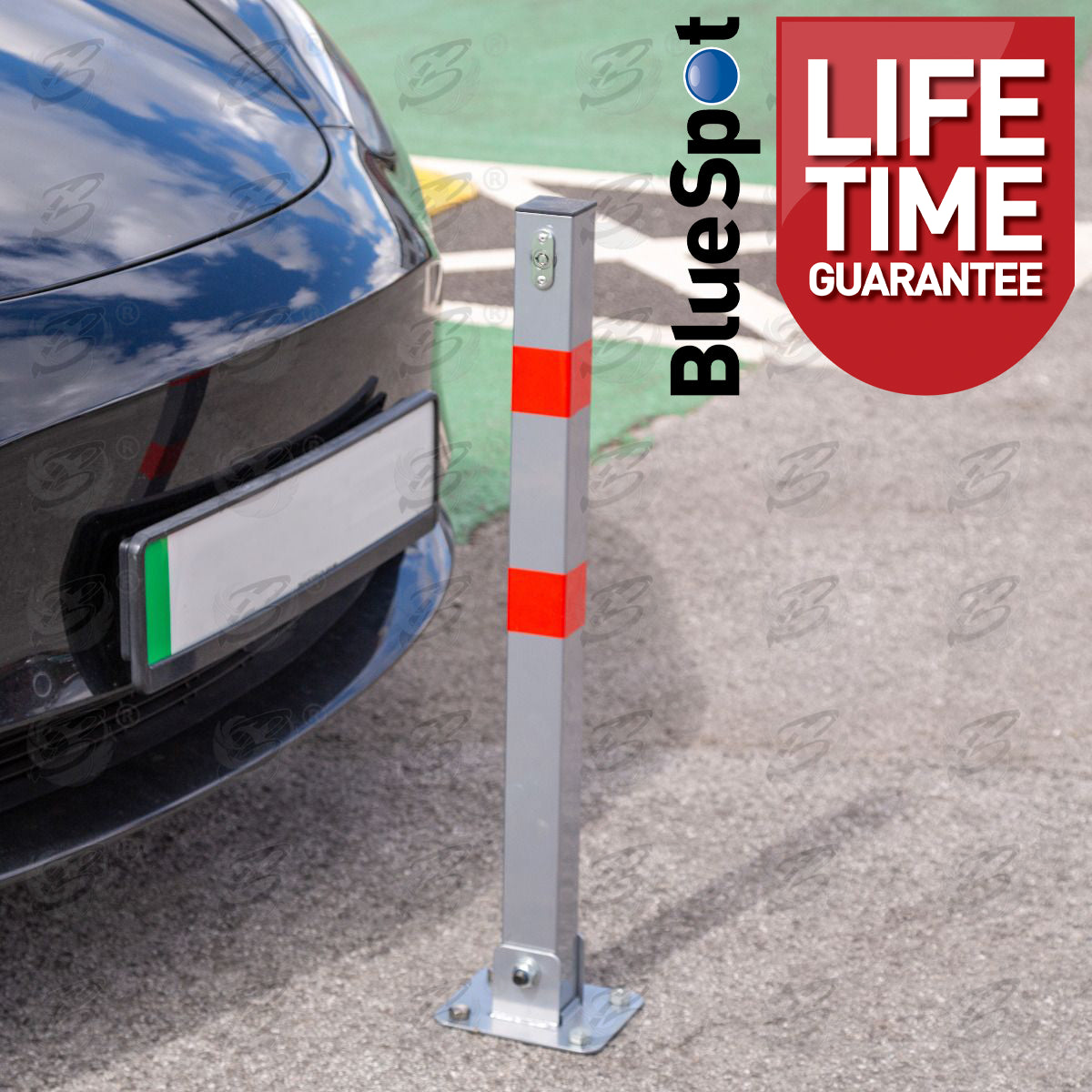 BLUESPOT LOCKABLE FOLDING PARKING POST