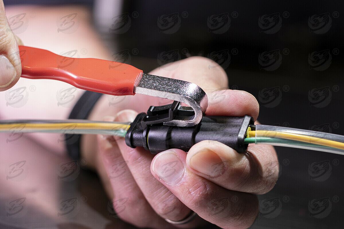 SEALEY AUTOMOTIVE ELECTRICAL CONNECTOR & SEPERATOR